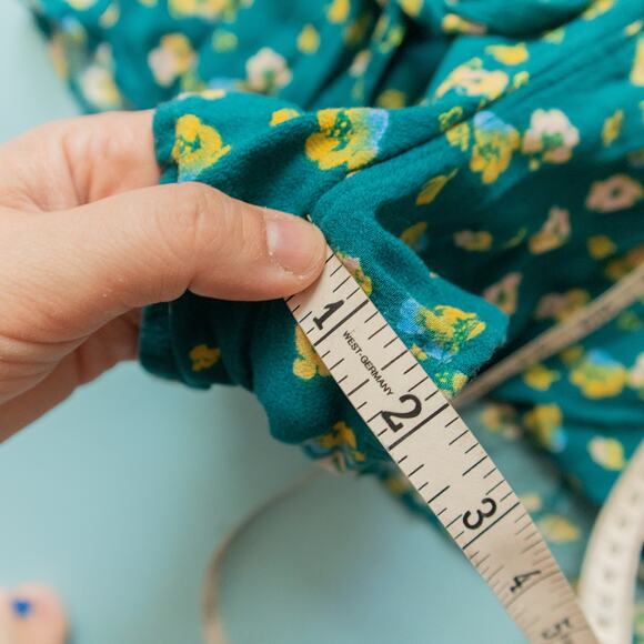 Free People L'Amour Micro Floral Print Long Sleeve Tie Back Romper Size 4 - Picture 7 of 10